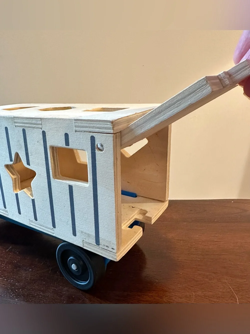 Melissa & Doug • wooden dump truck with reptiles instead of shapes • toy • kids